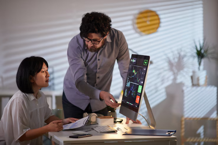 How to Hire Android Developers: 10 Proven Tips for Startups & SMEs